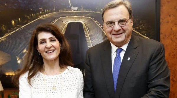 H ηθοποιός Νία Βαρντάλος θα συνεργαστεί με την Ελληνική Ολυμπιακή Επιτροπή στους Ολυμπιακούς του Λος Άντζελες