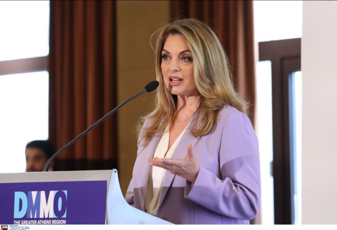 Η Άντζελα Γκερέκου για την άγνωστη σχέση Νίκου Γαλανού και Τόλη Βοσκόπουλου: Ερχόταν στο καμαρίνι, εκεί τον γνώρισα