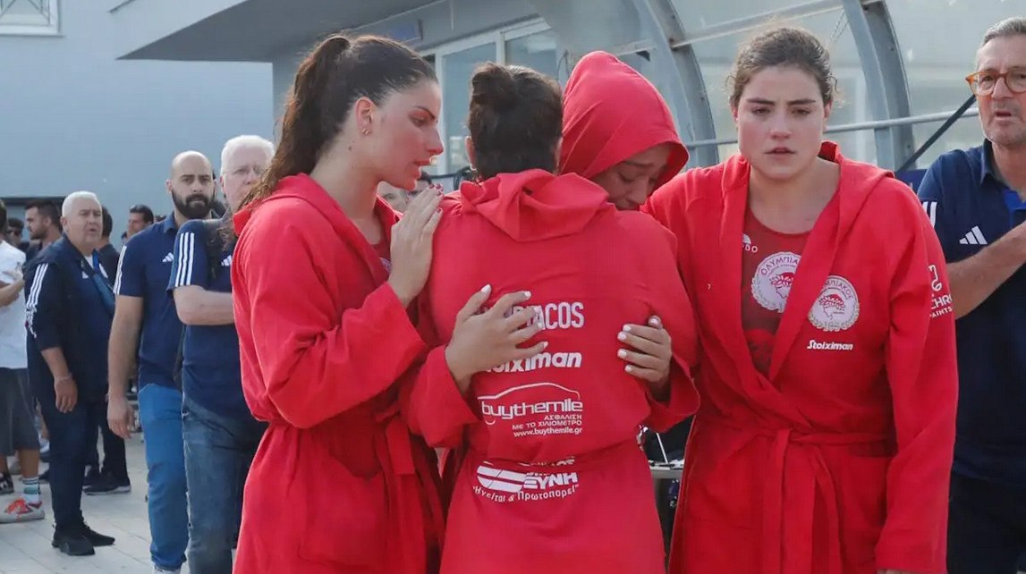 Ολυμπιακός: Δεν μπορούμε να παραβλέψουμε την απαράδεκτη διαιτησία που στιγμάτισε τη σειρά των τελικών με Βουλιαγμένη