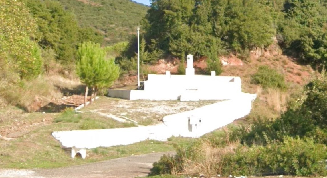 O 36ος Λόχος Διαβιβάσεων καθάρισε το Μνημείο της Ταράτσας Λαμίας