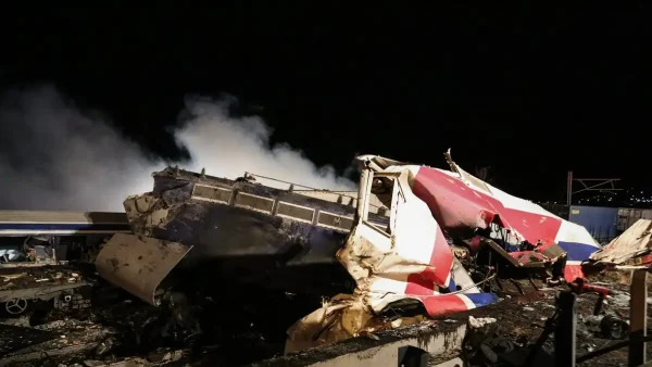 «Ο ΣΥΡΙΖΑ αυτογελοιποιείται»: Η ανακοίνωση της ΝΔ για τον Ιταλό «ειδικό που αμφισβητεί τη γνησιότητα των βίντεο» από τα Τέμπη