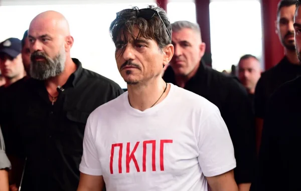 Αναζητείται από την αστυνομία ο Δημήτρης Γιαννακόπουλος στα πλαίσια του αυτόφωρου