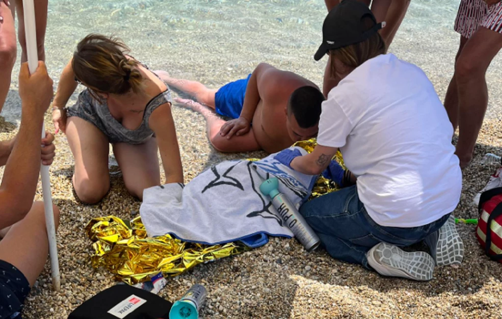 Επανέφεραν αγοράκι 4 ετών που έπαθε ανακοπή σε παραλία