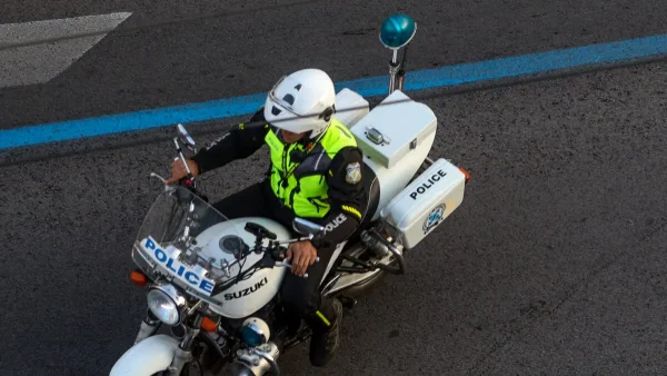 Ο 42χρονος αρνήθηκε να υποβληθεί σε δεύτερο αλκοτέστ απαντά η αστυνομία – Προανάκριση για την υπόθεση αστυνομικής βίας