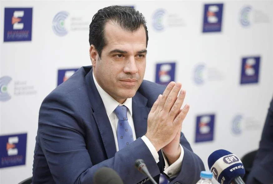 Ο Θάνος Πλεύρης στη θέση του Μάκη Βορίδη στο υπουργείο Μετανάστευσης και Ασύλου