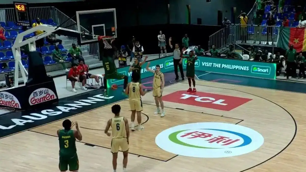 Απίστευτη φάση στο Παγκόσμιο U19: Καμερουνέζος κάρφωσε στο καλάθι της ομάδας του