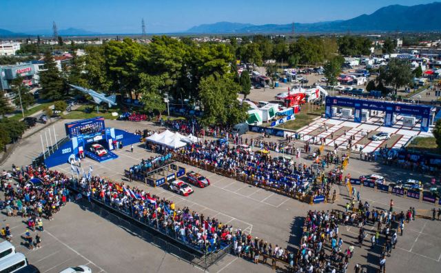 Λαμία: Διακοπή της κυκλοφορίας στην οδό Φιλίας