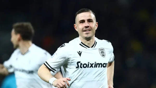 Ο Δημήτρης Πέλκας πήρε ξανά τη φανέλα με το νούμερο 10 στον ΠΑΟΚ