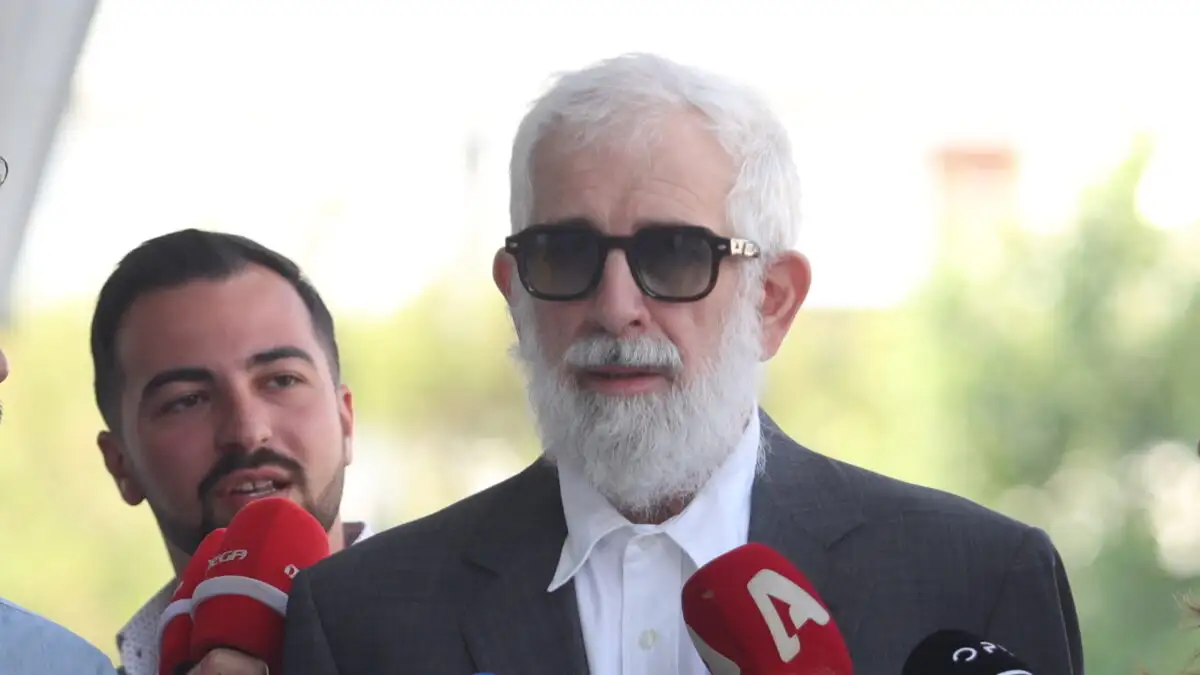 Πέτρος Φιλιππίδης: «Δεν βίασα, δεν αποπειράθηκα να βιάσω, σημαία μου είχα πάντα την αγάπη» είπε στην απολογία του