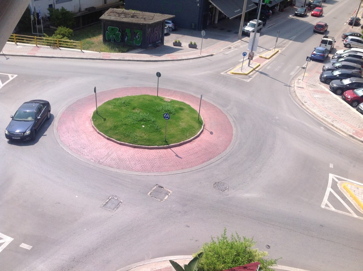 Δήμος Λαμιέων: Τμηματική διακοπή κυκλοφορίας σε κυκλικούς κόμβους την Παρασκευή