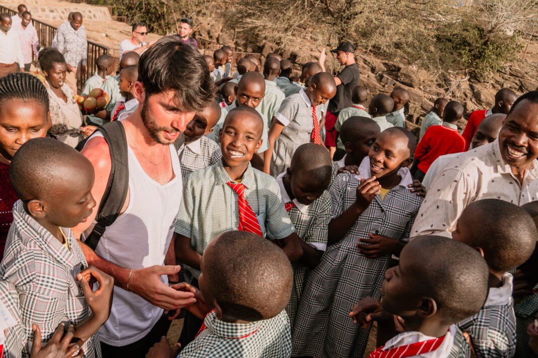 Το “KARIBU” της BelleArteLamia αύριο Δευτέρα στο Cine “Πετρούπολις” στην Αθήνα