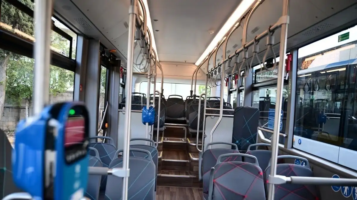 Λεωφόρος Μαραθώνος: Άνδρας απειλούσε με μαχαίρι οδηγό και επιβάτες λεωφορείου