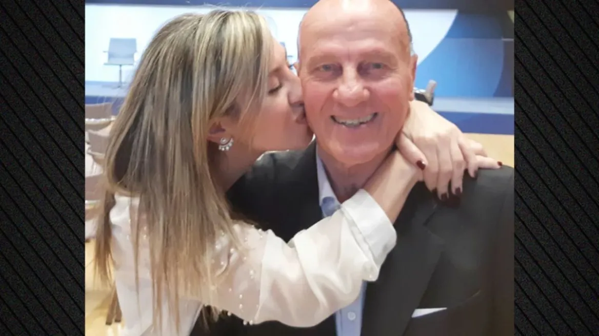 Μίμης Δομάζος: Θα έδινα χρόνια από τη δική μου ζωή για να ήσουν ακόμα εδώ, γράφει η κόρη του