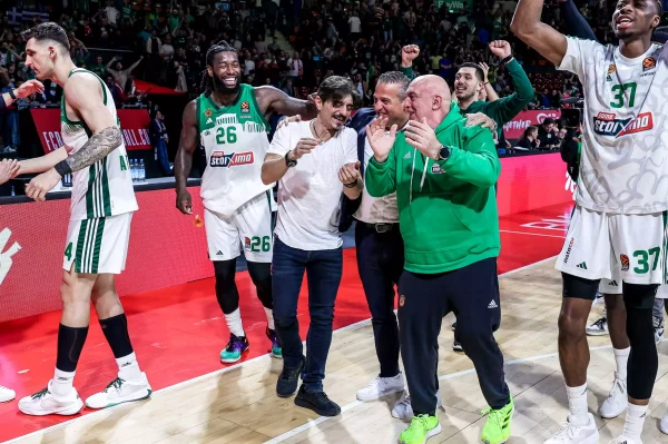 Ο Παναθηναϊκός δεν ξέχασε τον Πάρη Δερμάνη: «Ένας χρόνος χωρίς την ψυχή των αποδυτηρίων μας»