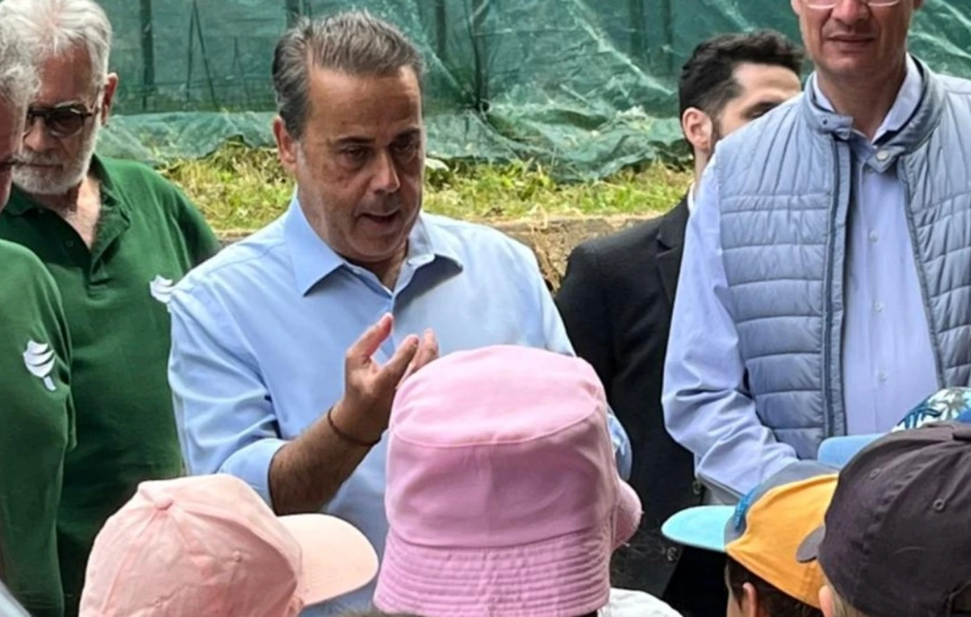 «Η προστασία της φύσης είναι καθήκον» δήλωσε από την Πάρνηθα ο Σταύρος Παπασταύρου