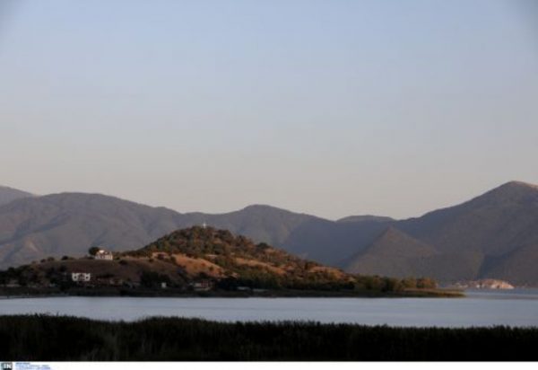 Κατασκευή νέας διασυνοριακής διάβασης στην Πρέσπα εγκαινιάζεται από τον Θ. Λιβάνιο