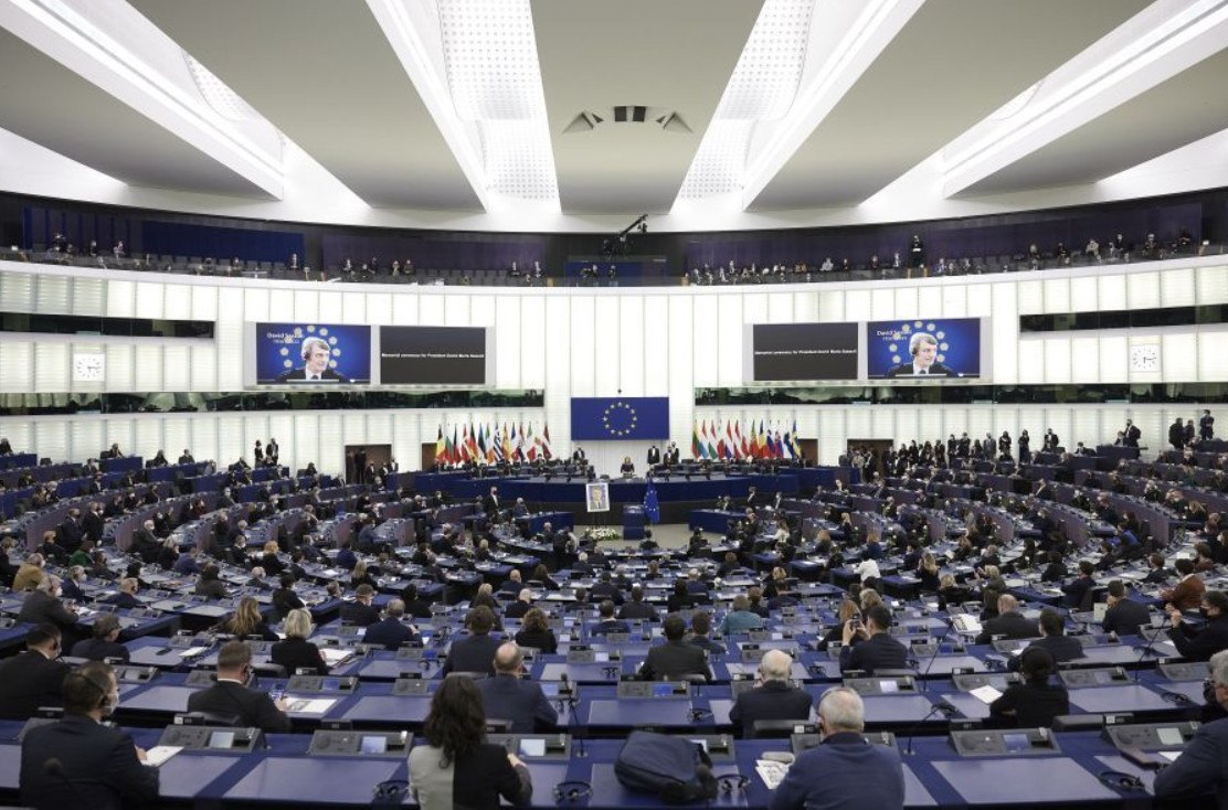 Η Βουλγαρία «φρενάρει» το ψήφισμα για να ενταχθεί η Βόρεια Μακεδονία στην Ευρωπαϊκή Ένωση