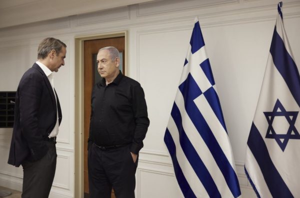 Ο Νετανιάχου τηλεφώνησε στον Μητσοτάκη - Ζήτησε αποκλιμάκωση ο Έλληνας πρωθυπουργός