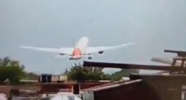 Το κάθισμα του κυβερνήτη προκάλεσε τη συντριβή του αεροσκάφους της Air India