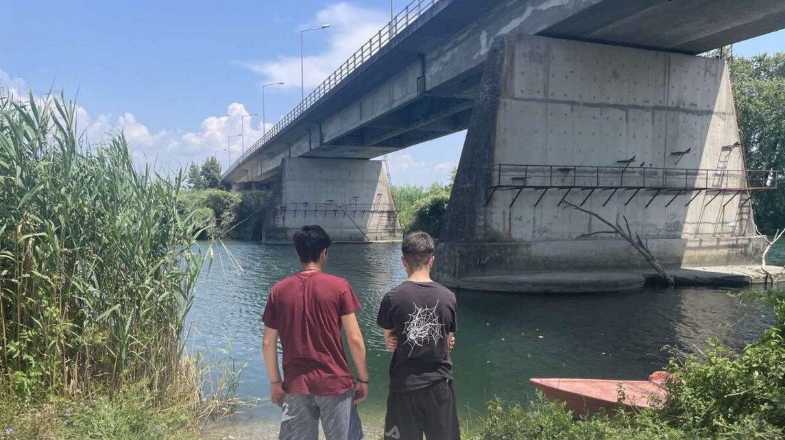 «Ένα μεγάλο ευχαριστώ στους γονείς των παιδιών που δυστυχώς έφυγαν από τη ζωή» λέει ο 32χρονος που έλαβε το νεφρό του Σπύρου