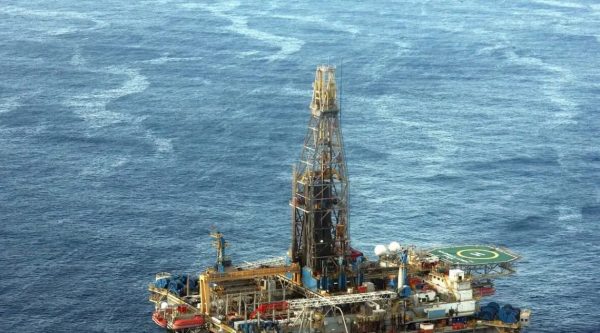 Η Chevron και η Helleniq Energy κατέθεσαν προσφορά για τα μπλοκ νότια της Κρήτης