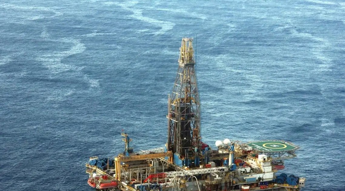 Η Chevron και η Helleniq Energy κατέθεσαν προσφορά για τα μπλοκ νότια της Κρήτης