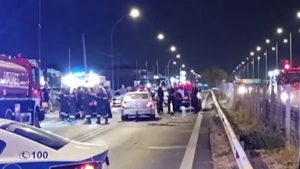 Εθελόντρια της Πυροσβεστικής παρασύρθηκε από αυτοκίνητο στην Αθηνών – Λαμίας την ώρα κατάσβεσης φωτιάς