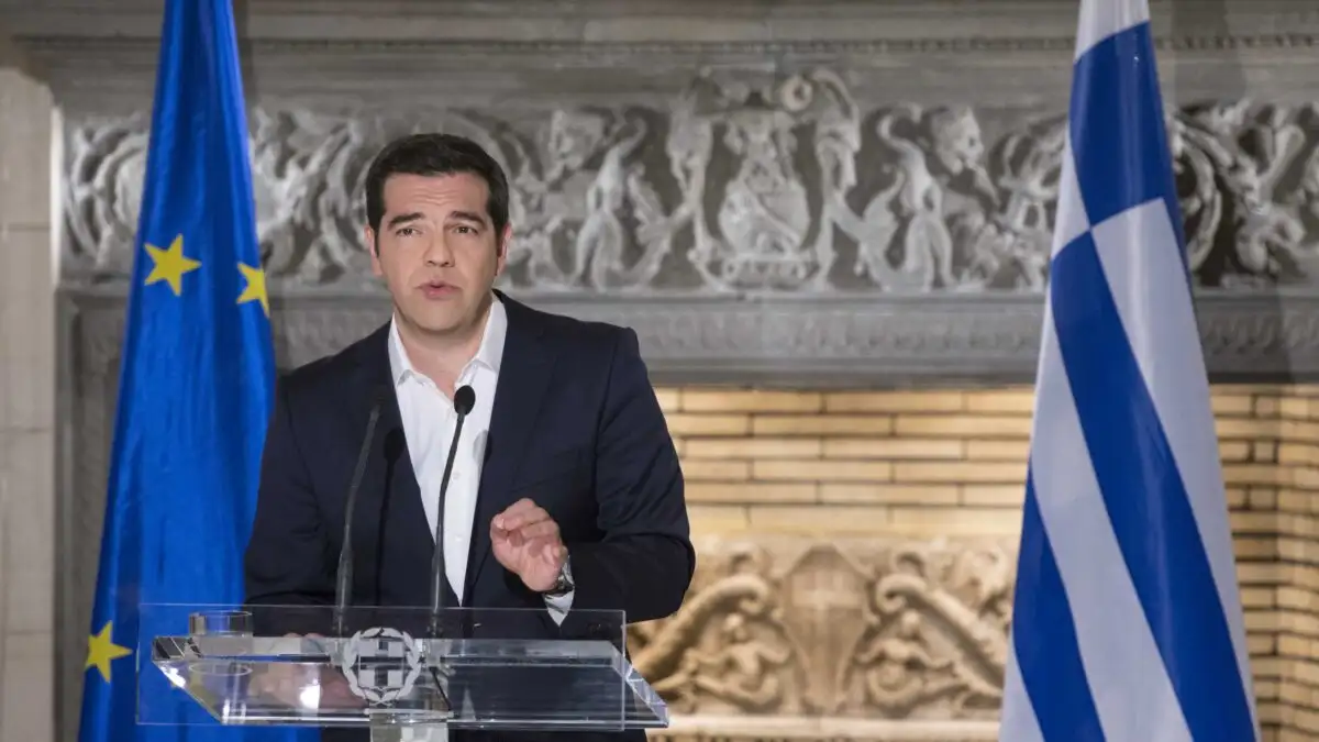 Πόλεμος ΝΔ -ΣΥΡΙΖΑ για τα 10 χρόνια από το δημοψήφισμα