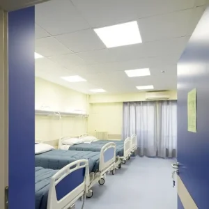 Κατακόρυφη αύξηση της γρίπης τις τελευταίες μέρες: Με εγκεφαλίτιδα 3χρονο παιδί στη Λάρισα – Συμπτώματα και επιπλοκές