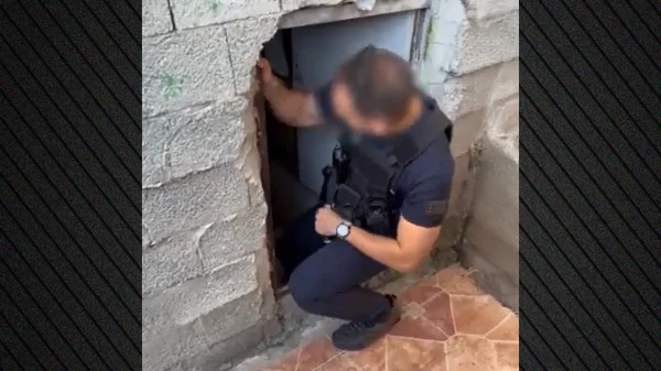 Έφοδος της ΕΛΑΣ σε οικισμό στις Αχαρνές - Επιχείρηση με drone, αποκαλύψεις ρευματοκλοπών και τούνελ διαφυγής, δείτε βίντεο