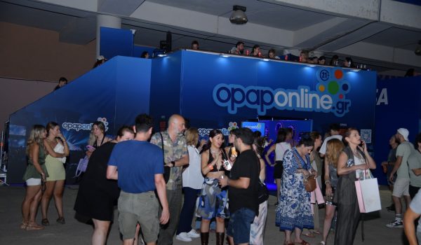 Η Kylie Minogue μάγεψε την Ελλάδα στο Release Athens Festival – Τα μηνύματα των θαυμαστών της στην κάμερα του opaponline.gr