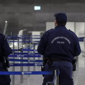 Συνελήφθη στο «Ελευθέριος Βενιζέλος» 39χρονος 21 κιλά ναρκωτικές ουσίες