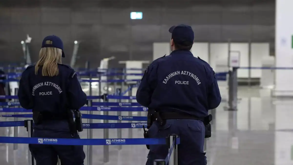 Άνδρας καταζητούμενος στις ΗΠΑ συνελήφθη στο αεροδρόμιο «Ελ. Βενιζέλος»
