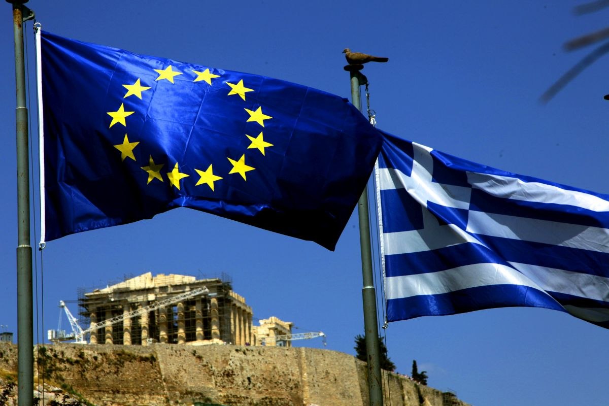 FT για τα 10 χρόνια από το 2015 -Πώς η Ελλάδα επέστρεψε από το χείλος του γκρεμού