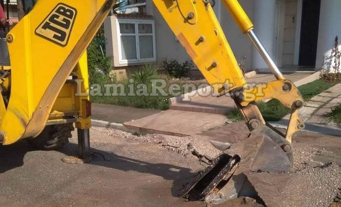 Διακοπή νερού στην οδό Ναυπάκτου στο Παγκράτι Λαμίας
