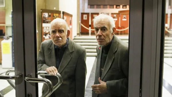 Ο θάνατος χώρισε τους δίδυμους της Θεσσαλονίκης: Η ιστορία των αδελφών που άφησαν εποχή στην πόλη και το «αθόρυβο» φευγιό του Ανέστη