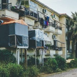 Θερμοπύλες: Επιτέλους, μπαίνει οριστικό «λουκέτο» αύριο για τη δομή προσφύγων στα Λουτρά Θερμοπυλών