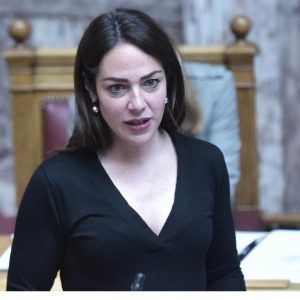 Στη Θεσσαλονίκη για τις πρώτες κοινωνικές κατοικίες η Μιχαηλίδου: «Κανένας συμπολίτης μας χωρίς αξιοπρεπή στέγη»