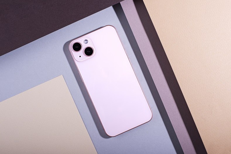 iPhone 17: Η ημερομηνία κυκλοφορίας και τα χρώματα του νέου smartphone της Apple