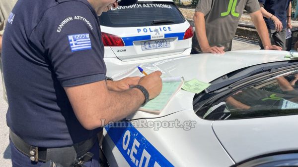 Πέντε νέα πρόστιμα στη Φθιώτιδα σε οδηγούς και συνεπιβάτες για μη χρήση κράνους