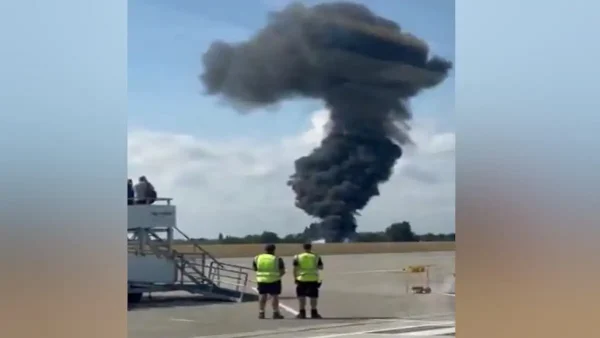 Βρετανία: Συνετρίβη μικρό αεροπλάνο στο αεροδρόμιο του Σάουθεντ στο Έσσεξ
