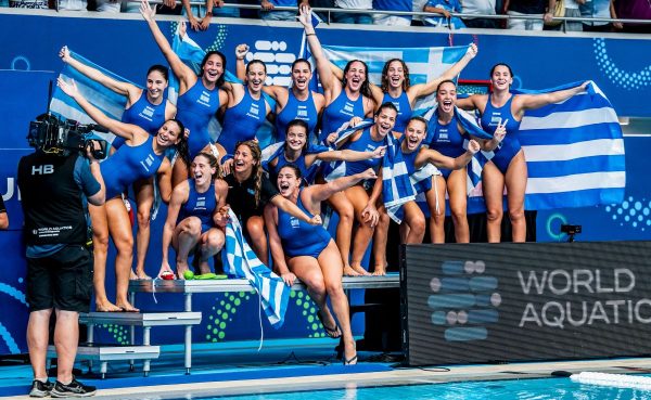 Ελλάδα - Ουγγαρία 12-9: Παγκόσμια πρωταθλήτρια η Εθνική! «Θωρηκτό» στον τελικό κατέκτησε το χρυσό μετάλλιο