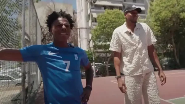 Ο Γιάννης Αντετοκούνμπο και ο ishowspeed έπαιξαν μπάσκετ στα Σεπόλια σε livestram