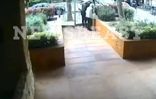 Καρέ καρέ η δράση συμμορίας «λογιστών» που είχε γίνει φόβος και τρόμος για ηλικιωμένους στην Αττική