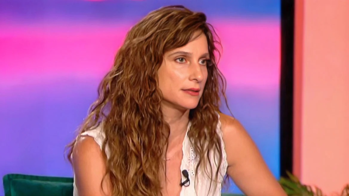 Συγκλονιστική εξομολόγηση της ηθοποιού Μαρίας Καλογήρου: Κακοποιήθηκα από 4 έως 14 ετών από δύο οικογενειακούς φίλους και δύο συγγενείς