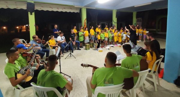 Ιερά Μητρόπολη Φθιώτιδας: Με απόλυτη επιτυχία το 1ο Music Summer Camp στο Καινούργιο Λοκρίδας