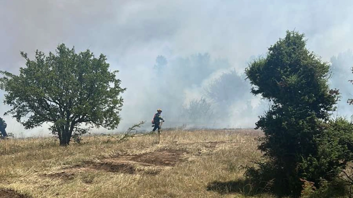 Φωτιά στο Δρέπανο Κοζάνης - Ήχησε 112 στους κατοίκους για ετοιμότητα