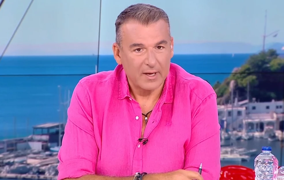 «Πριν από δέκα λεπτά έπαθα κρίση πανικού, το πήρατε χαμπάρι;», είπε ο Λιάγκας ξαφνιάζοντας τους συνεργάτες του