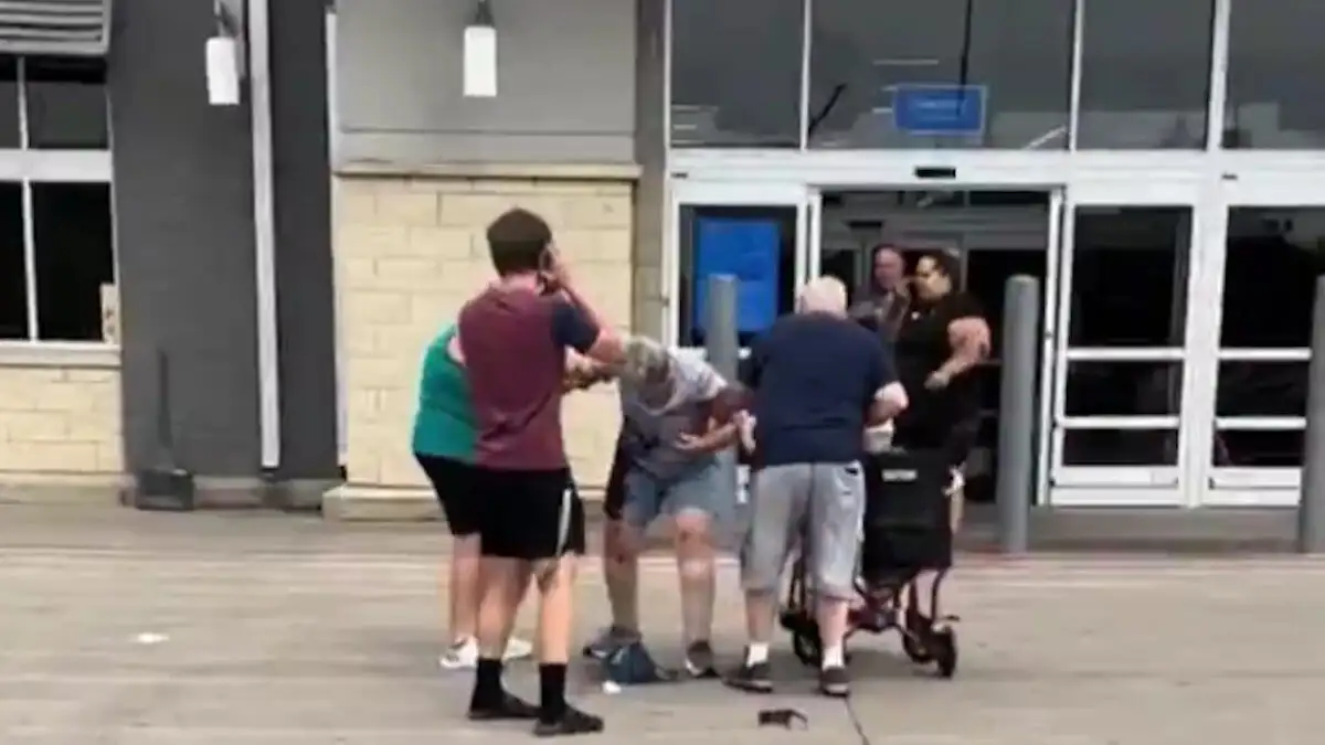 ΗΠΑ: Τρόμος έξω από σούπερ μάρκετ στο Μίσιγκαν – Άνδρας μαχαίρωσε τουλάχιστον 11 άτομα