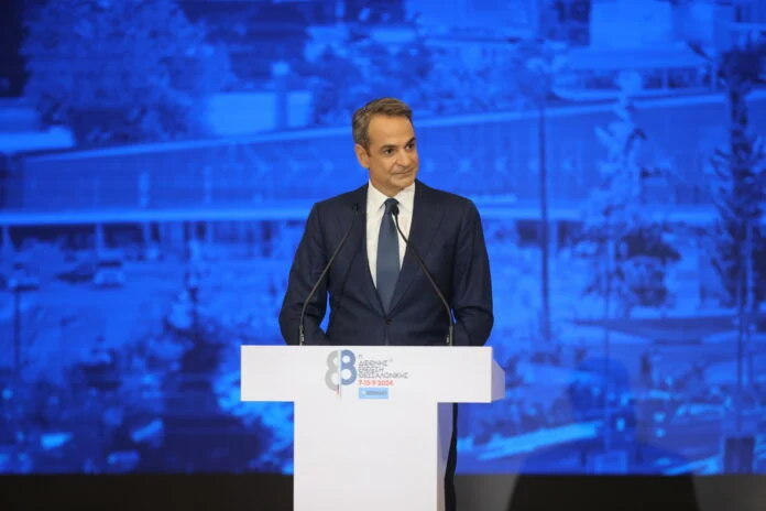 Σχεδιάζεται το πακέτο της ΔΕΘ: 40 παρεμβάσεις για μεσαία τάξη, οικογένειες με παιδιά και αγρότες